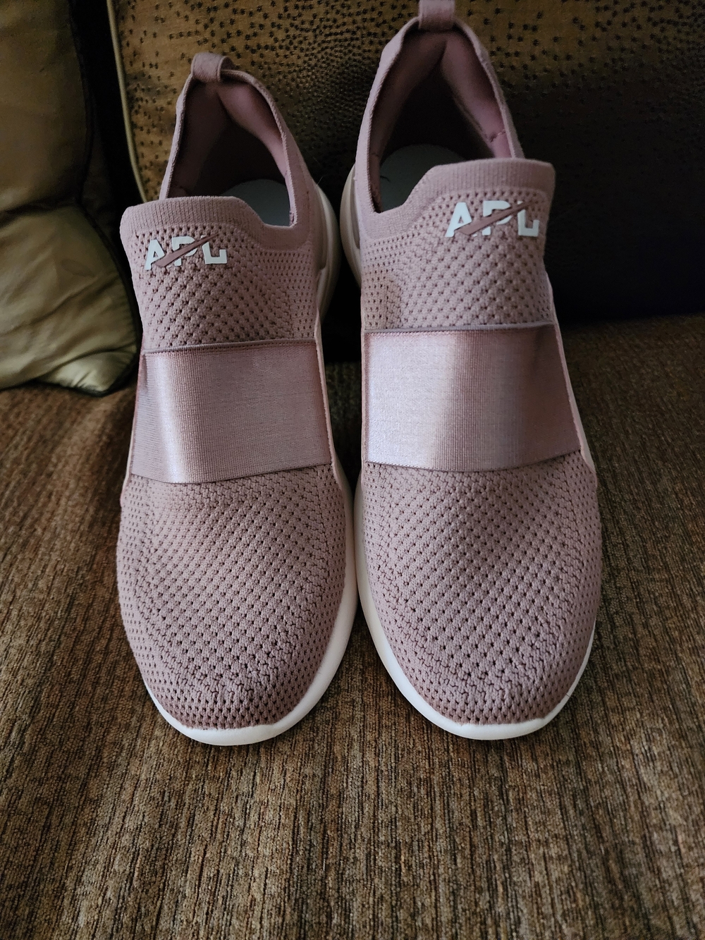 APL TechLoom Slip-On Women's Sneakers in Dusty Pink
